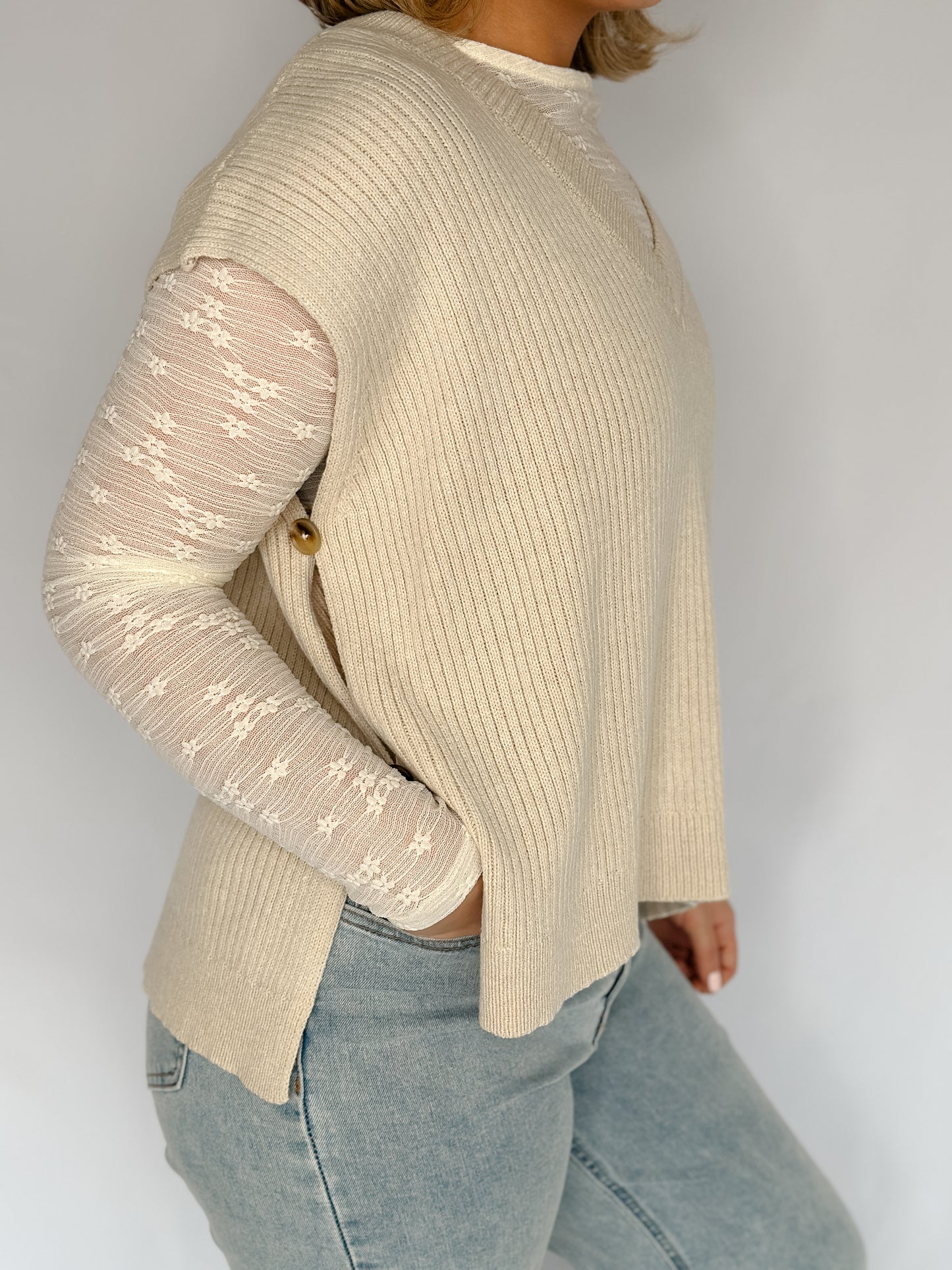 Rory Sleveless Side Button Sweater- Cream