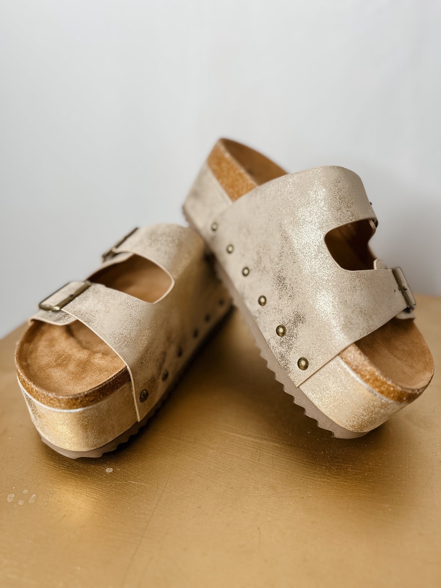 Wannabe Wedges- Washed Gold Metallic